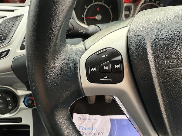 Used Ford Fiesta 2010 for sale - 76224067: Photo 17