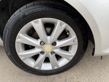 Used Ford Fiesta 2010 for sale - 76224067: Photo 2