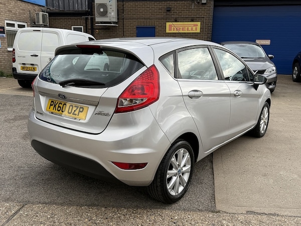 Used Ford Fiesta 2010 for sale - 76224067: Photo 3