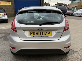 Used Ford Fiesta 2010 for sale - 76224067: Photo 4