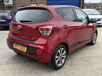 Used Hyundai i10 2017 for sale - 75054839: Photo