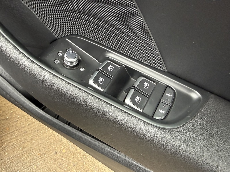 Used Audi S3 2017 for sale - 77535574: Photo 29