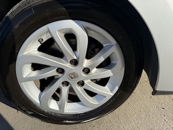 Used Renault Megane 2016 for sale - 77663403: Photo