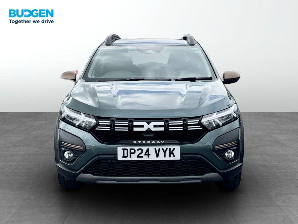 Used Dacia Sandero Stepway 2024 for sale - 76765480: Photo 2