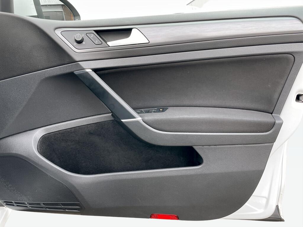 Used Volkswagen Golf for sale - 77825067: Photo 8