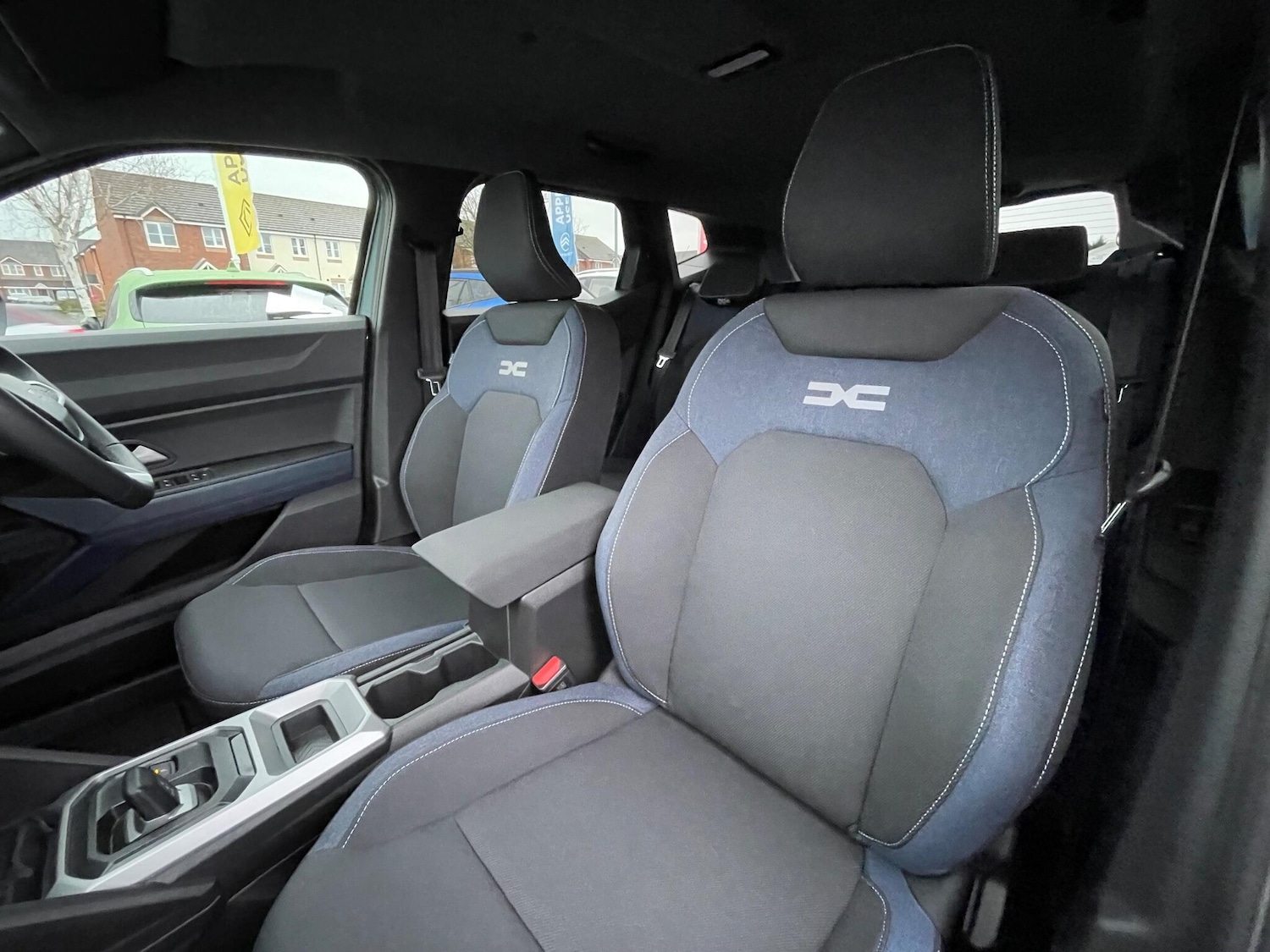 Used Dacia Duster 2025 for sale - 76965418: Photo 59