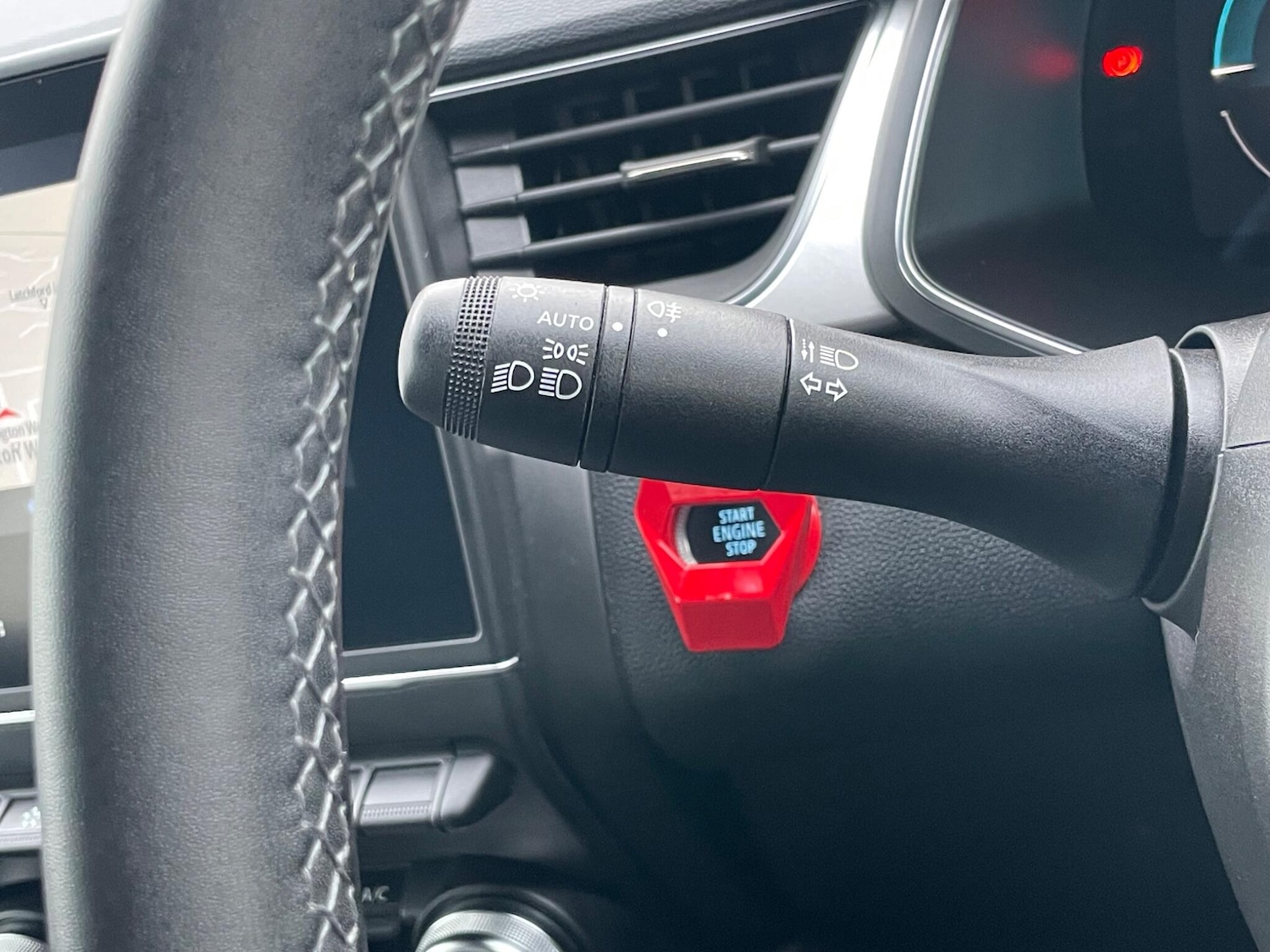 Used Renault Captur 2022 for sale - 77538043: Photo 39