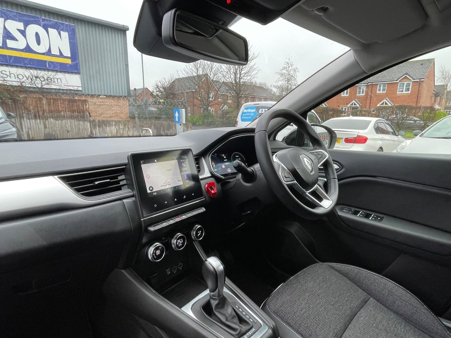 Used Renault Captur 2022 for sale - 77538043: Photo 50