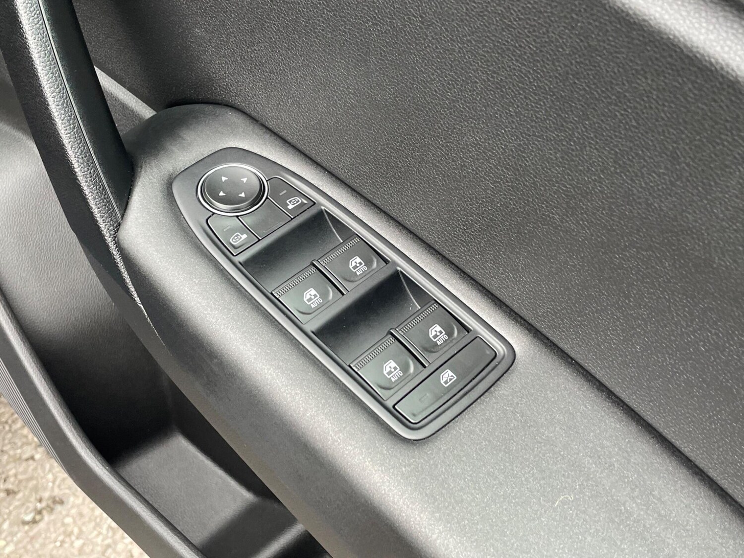 Used Renault Captur 2022 for sale - 77456346: Photo 34