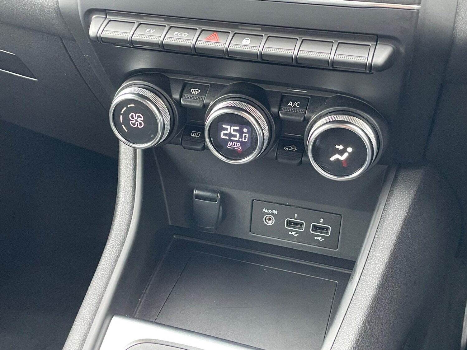 Used Renault Captur 2022 for sale - 77456346: Photo 52