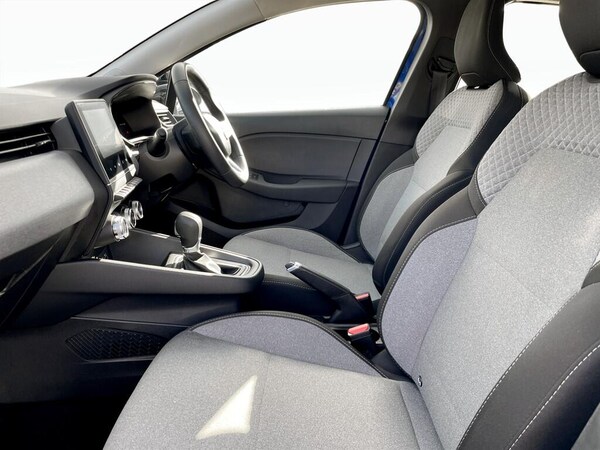Used Renault Clio 2024 for sale - 74419518: Photo 14