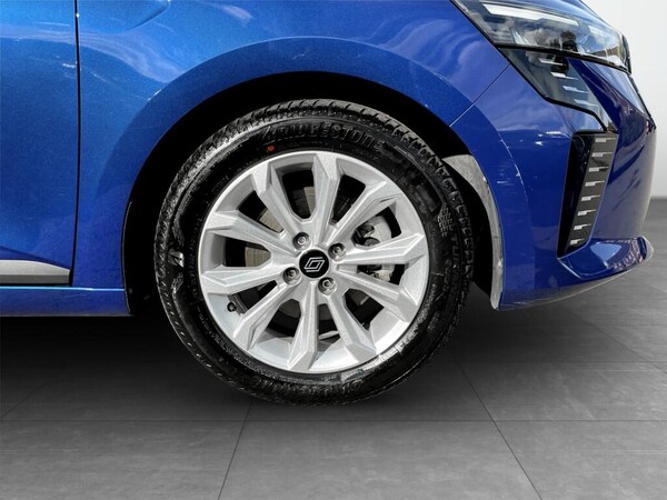 Used Renault Clio 2024 for sale - 74419518: Photo 17