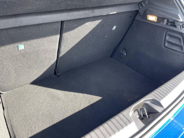 Used Renault Clio 2024 for sale - 74419518: Photo 32