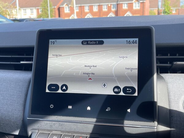 Used Renault Clio 2024 for sale - 74419518: Photo 45