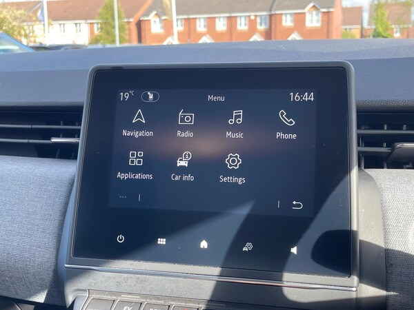 Used Renault Clio 2024 for sale - 74419518: Photo 46