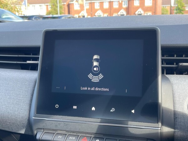 Used Renault Clio 2024 for sale - 74419518: Photo 48