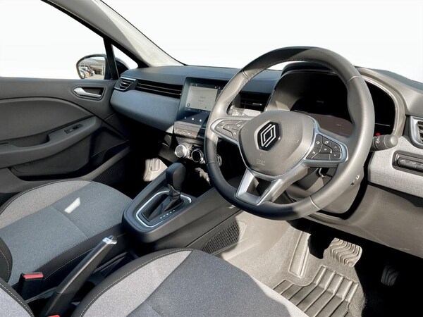 Used Renault Clio 2024 for sale - 74419518: Photo 9