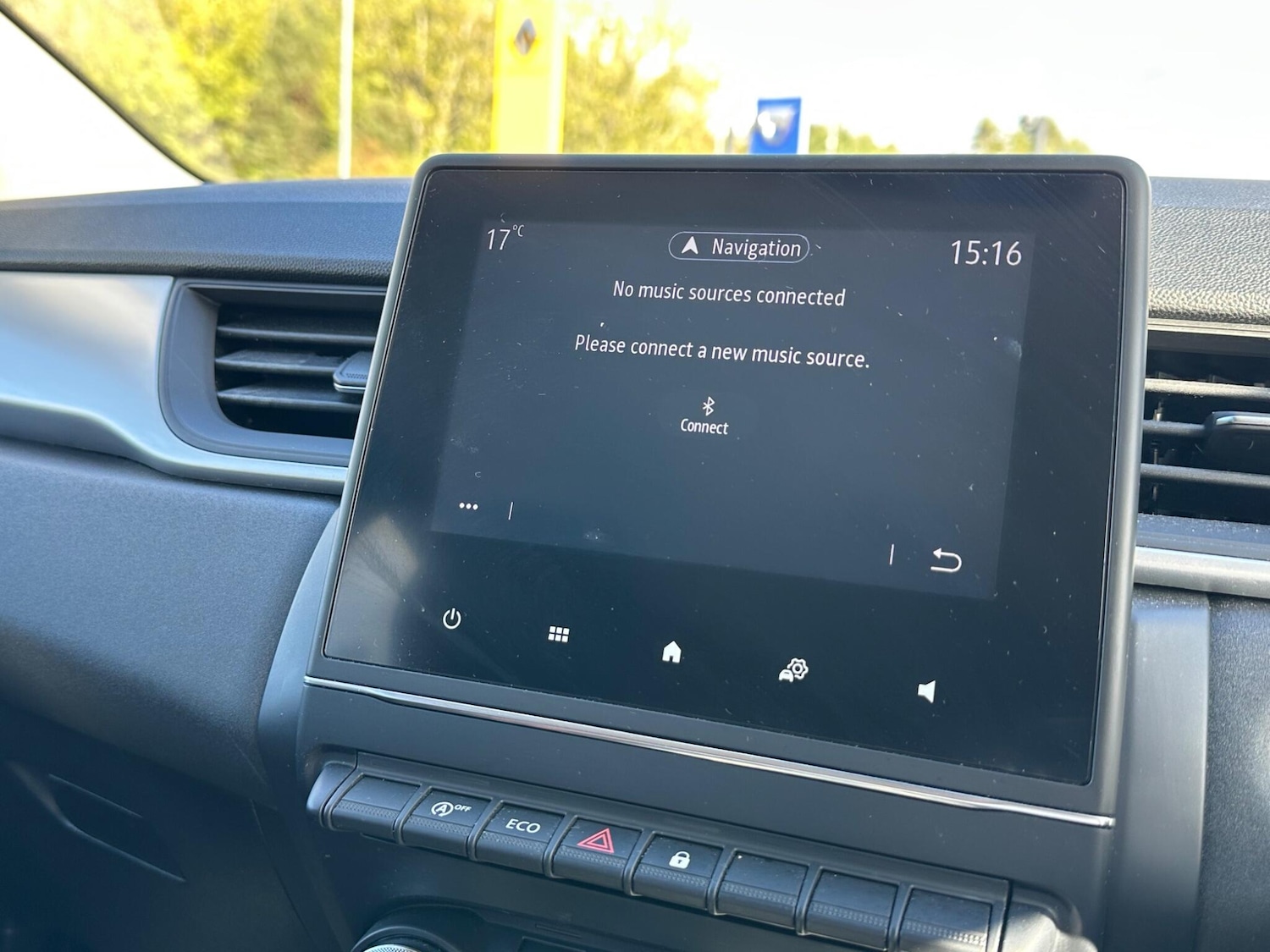 Used Renault Captur 2021 for sale - 76899178: Photo 24