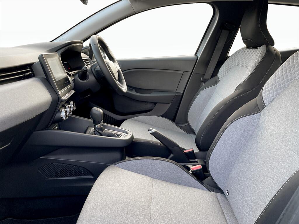 Used Renault Clio 2024 for sale - 77029322: Photo 15