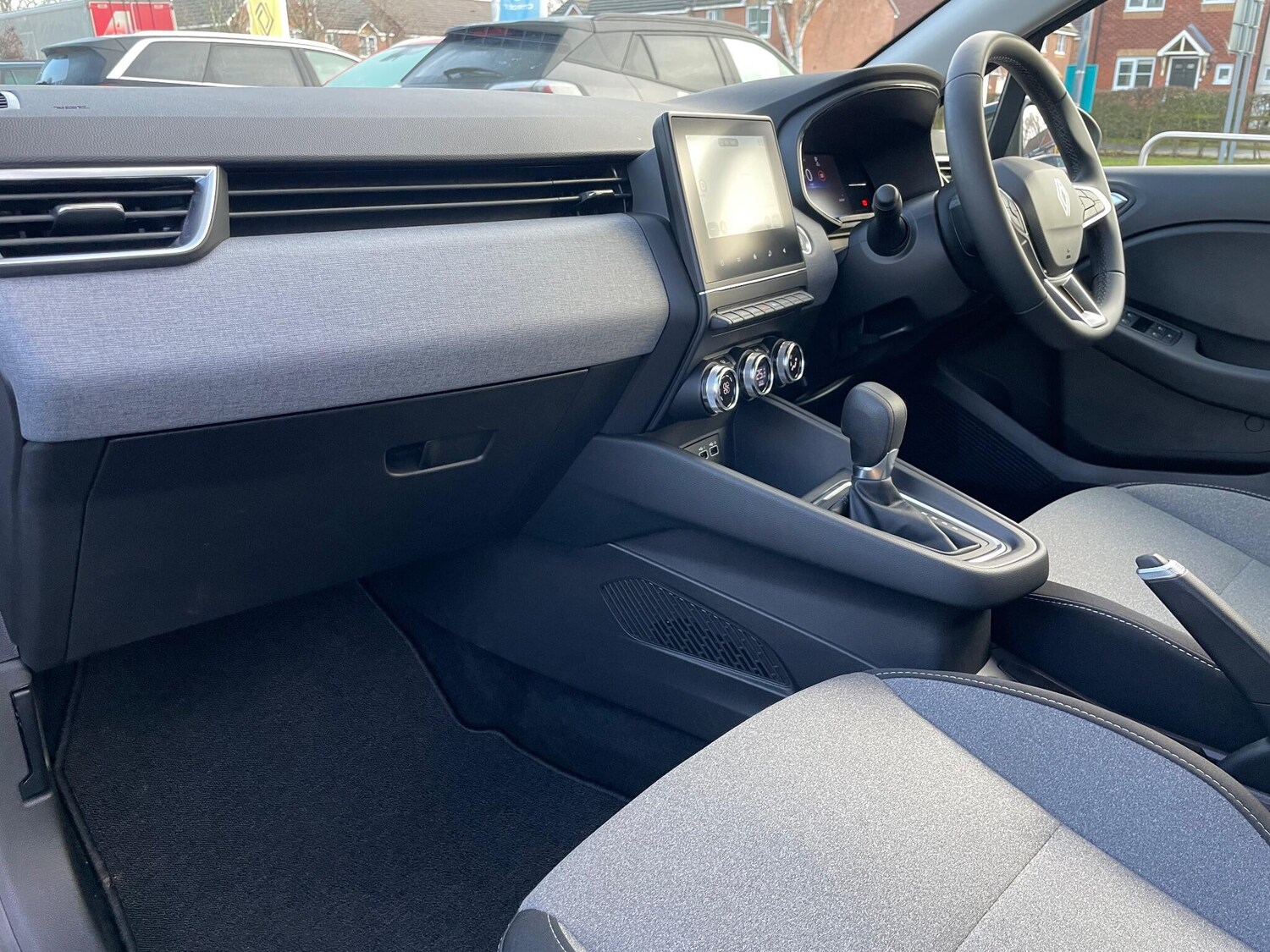 Used Renault Clio 2024 for sale - 77029322: Photo 53