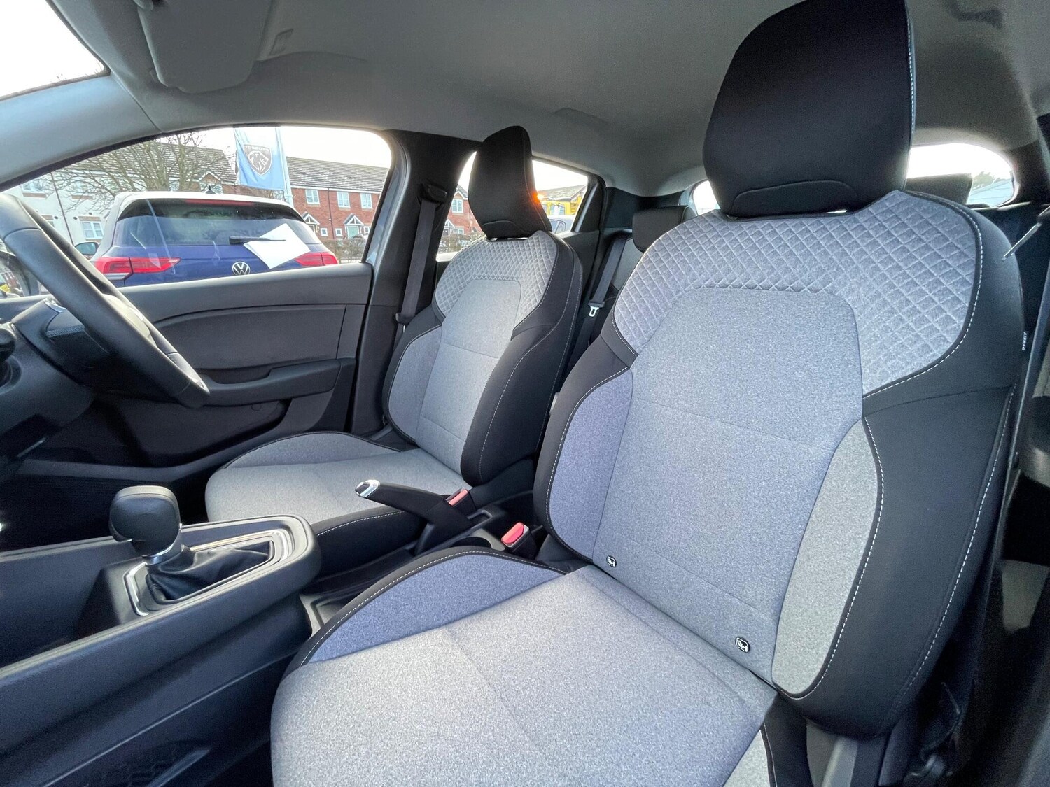 Used Renault Clio 2024 for sale - 77029322: Photo 55