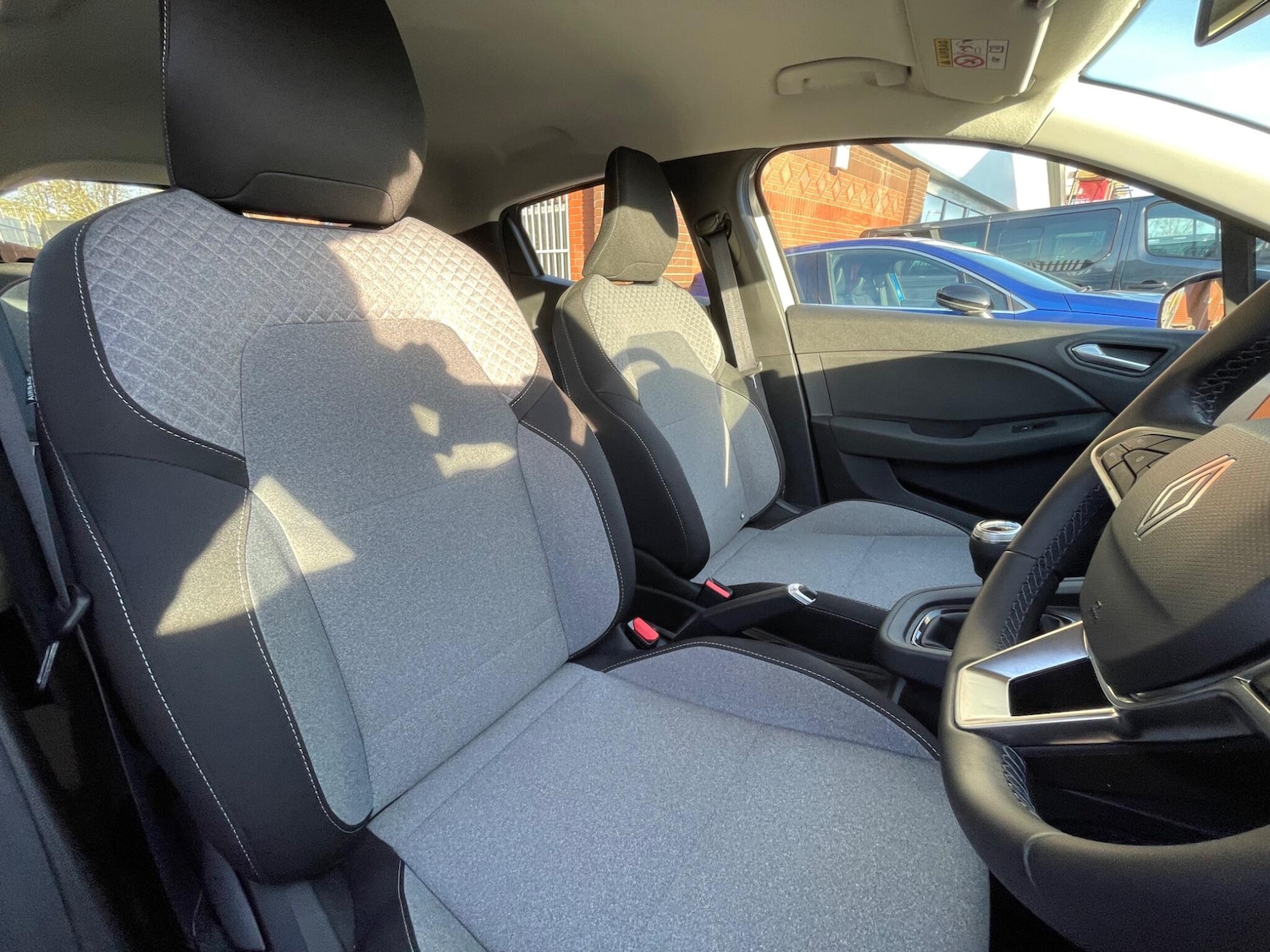 Used Renault Clio 2024 for sale - 77574144: Photo 33