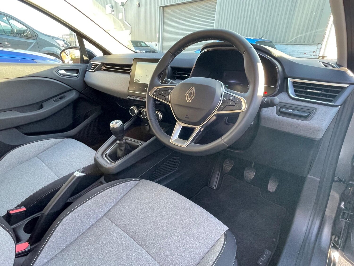 Used Renault Clio 2024 for sale - 77574144: Photo 35