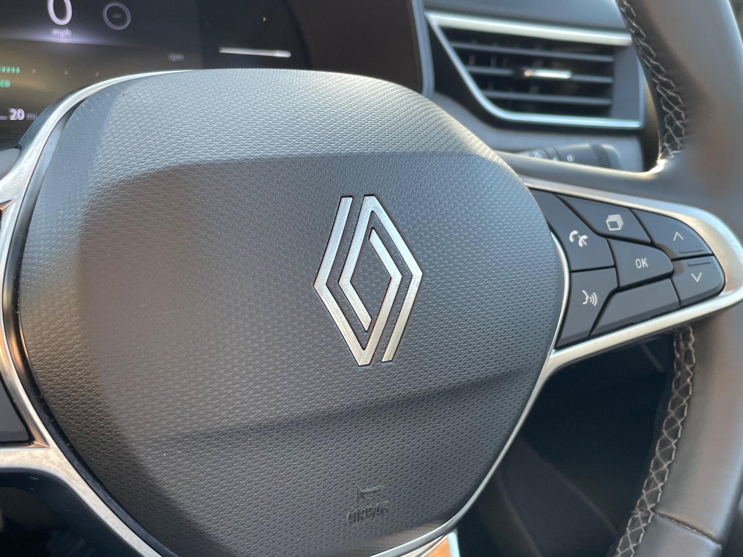 Used Renault Clio 2024 for sale - 77574144: Photo 38