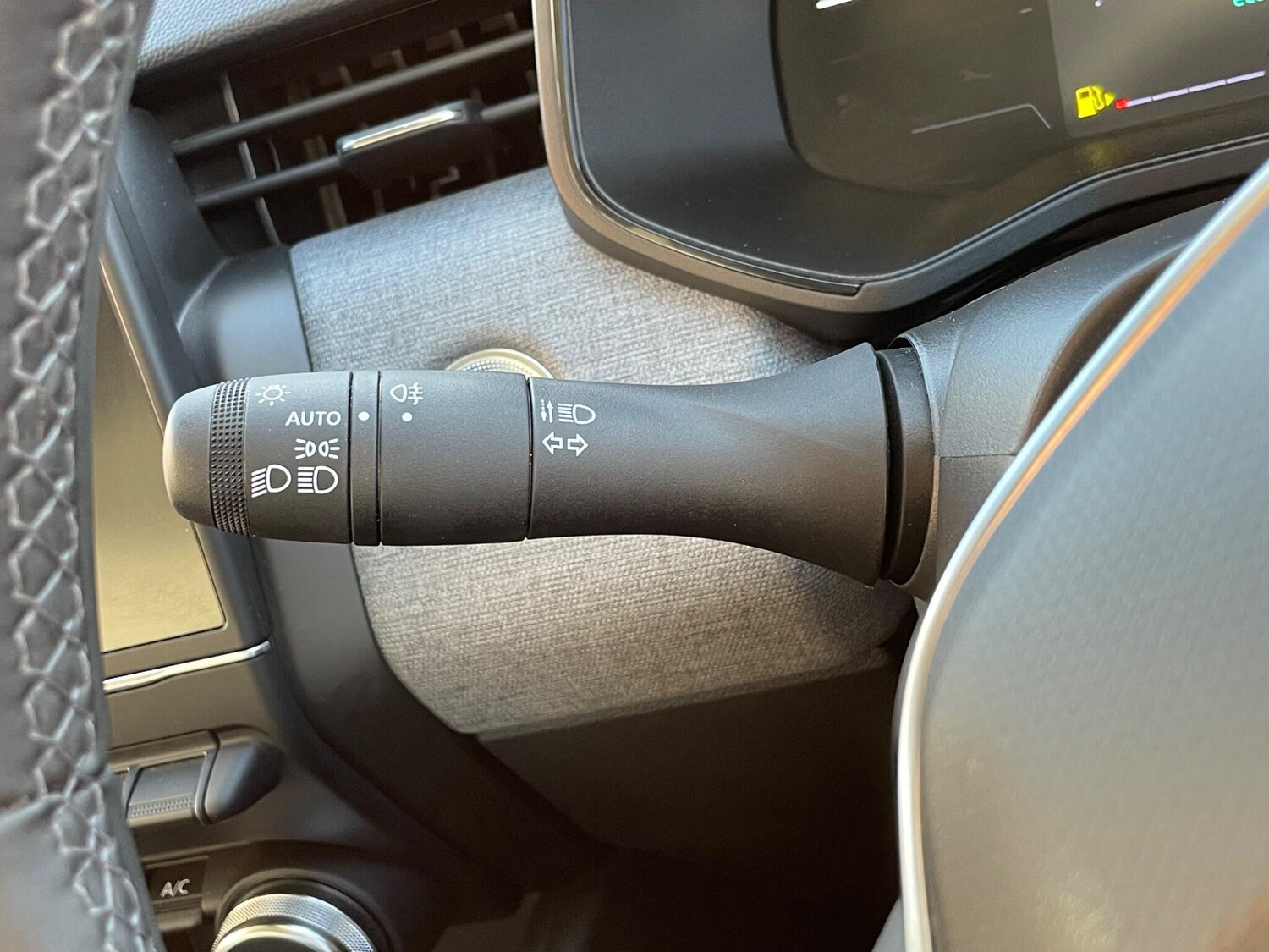 Used Renault Clio 2024 for sale - 77574144: Photo 40