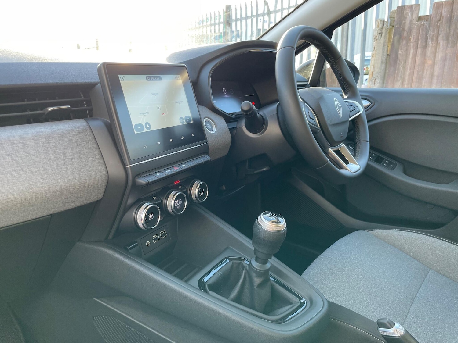 Used Renault Clio 2024 for sale - 77574144: Photo 49