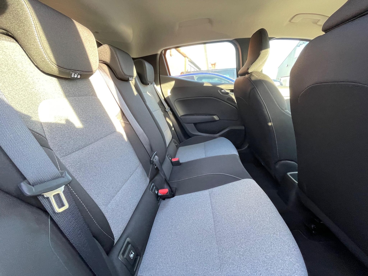 Used Renault Clio 2024 for sale - 77574144: Photo 58