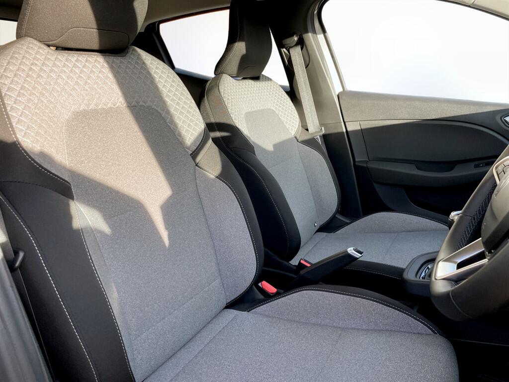 Used Renault Clio 2024 for sale - 77574144: Photo 9