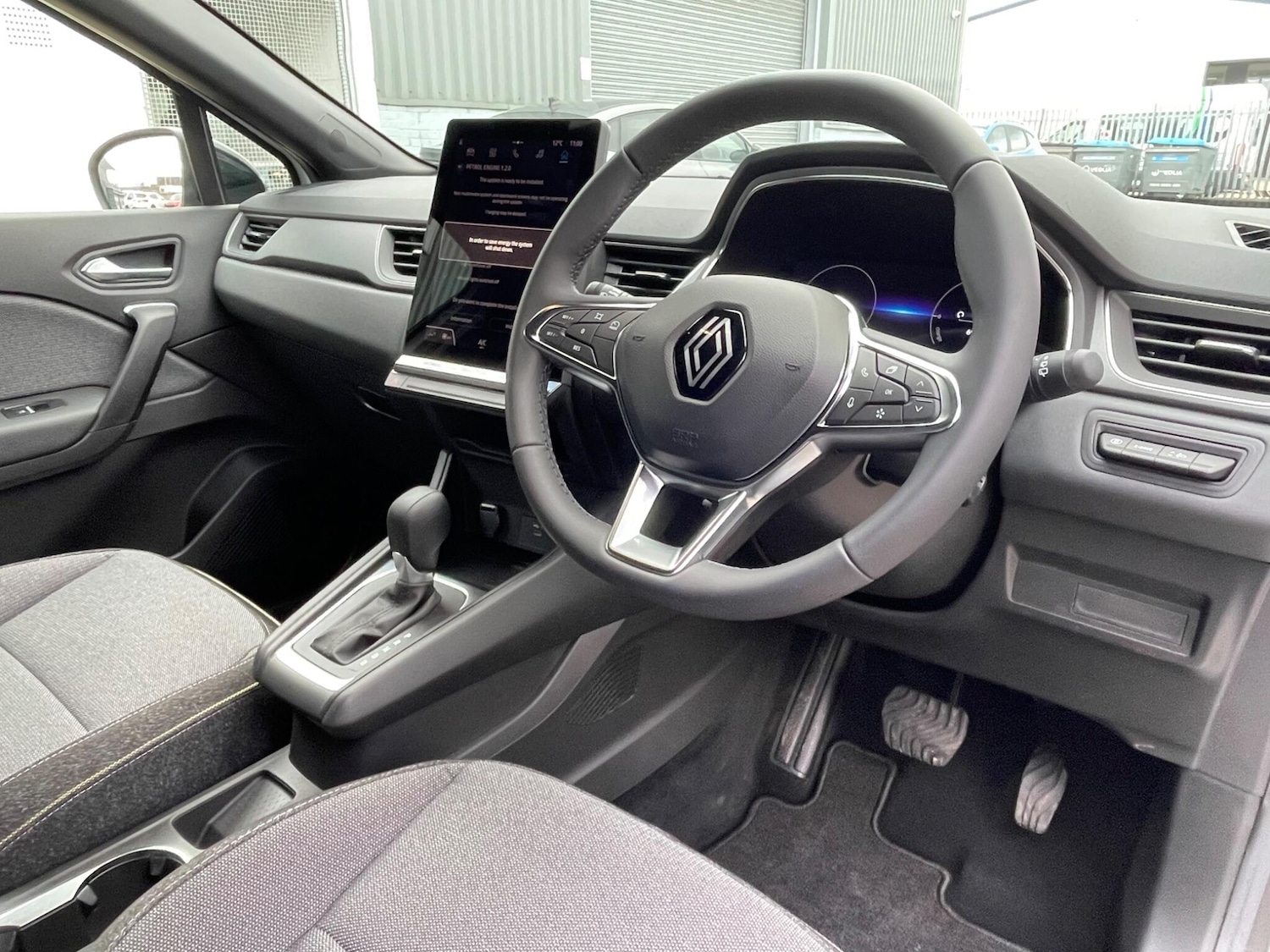 Used Renault Captur 2024 for sale - 77574153: Photo 39