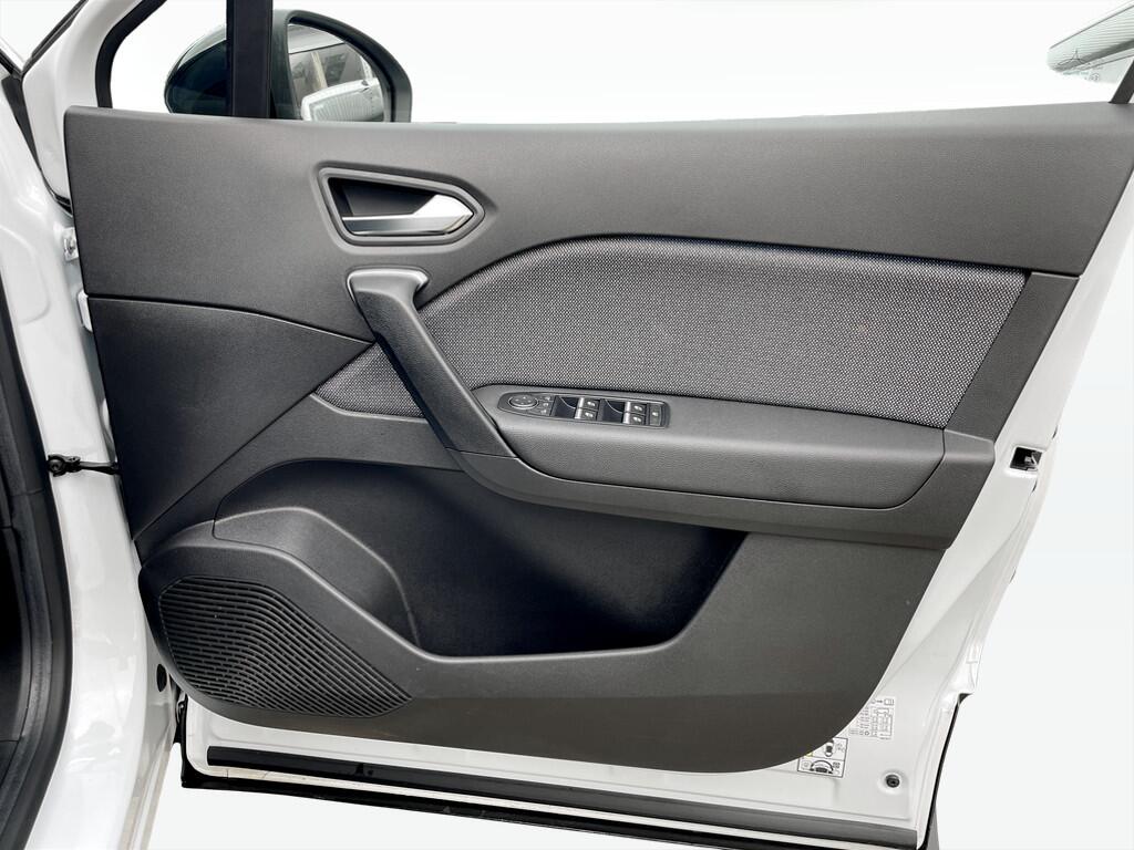 Used Renault Captur 2024 for sale - 77574153: Photo 8