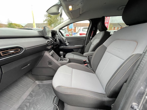 Used Dacia Jogger 2024 for sale - 75729228: Photo 54