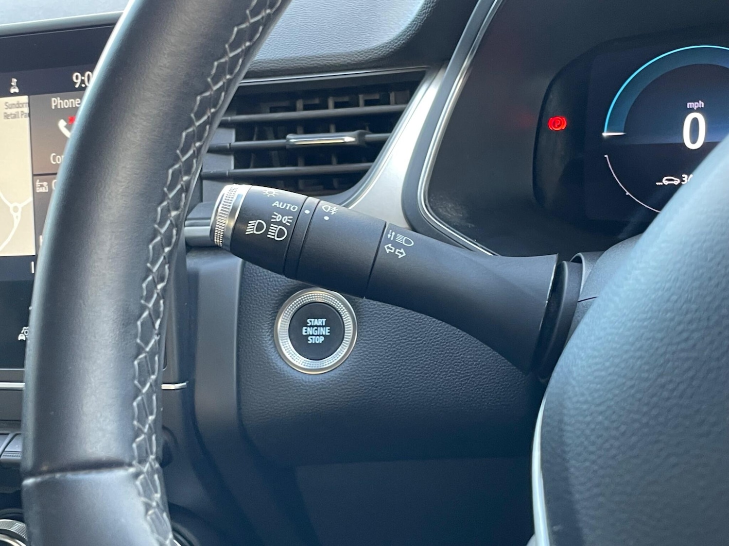 Used Renault Captur 2021 for sale - 77455134: Photo 39