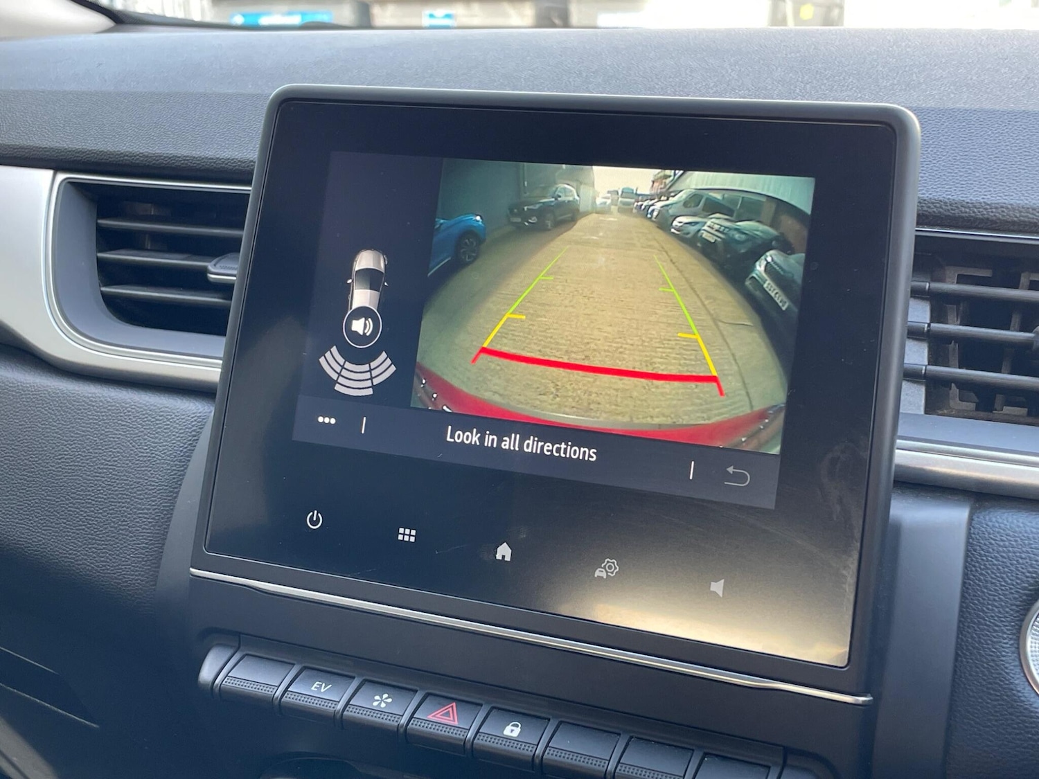 Used Renault Captur 2021 for sale - 77455134: Photo 44