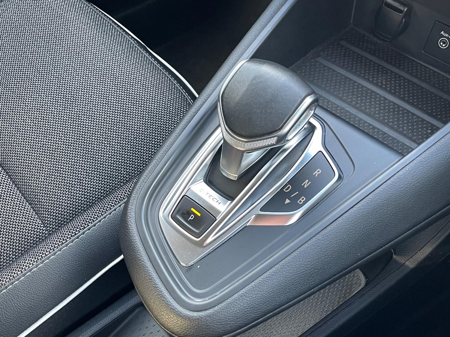 Used Renault Captur 2021 for sale - 77455134: Photo 47