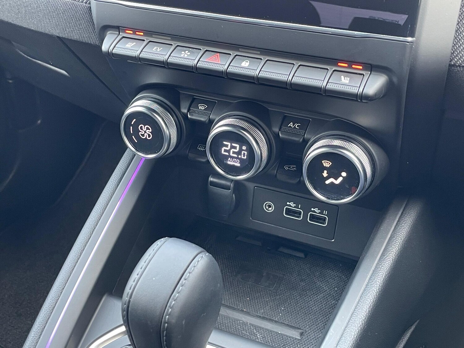 Used Renault Clio 2025 for sale - 77131667: Photo 53