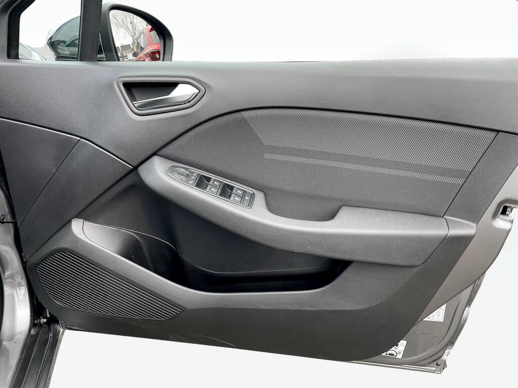 Used Renault Clio 2025 for sale - 77131667: Photo 7