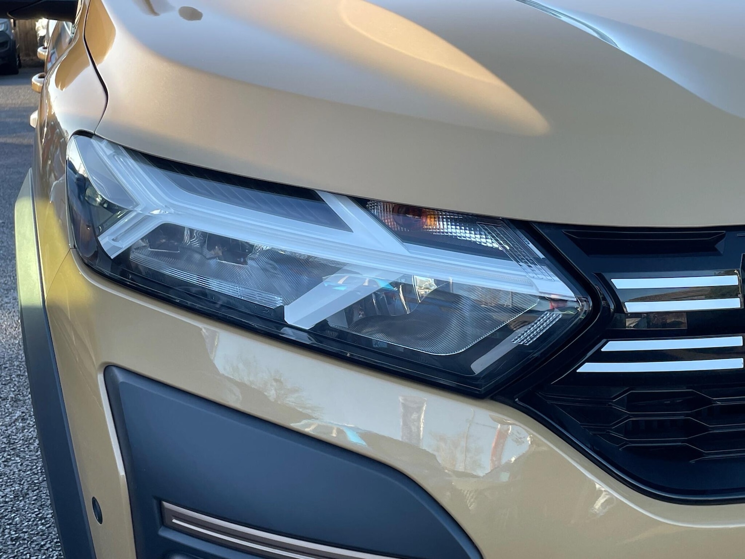 Used Dacia Sandero Stepway 2025 for sale - 76899370: Photo 19