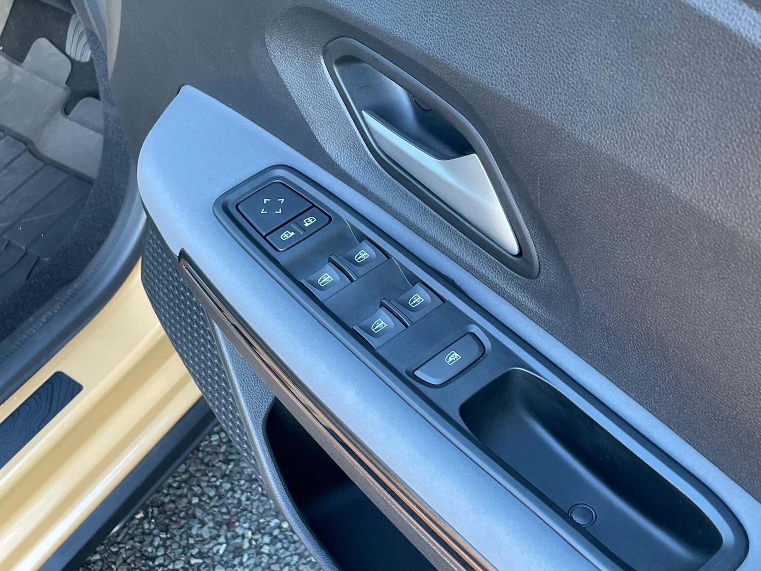 Used Dacia Sandero Stepway 2025 for sale - 76899370: Photo 30