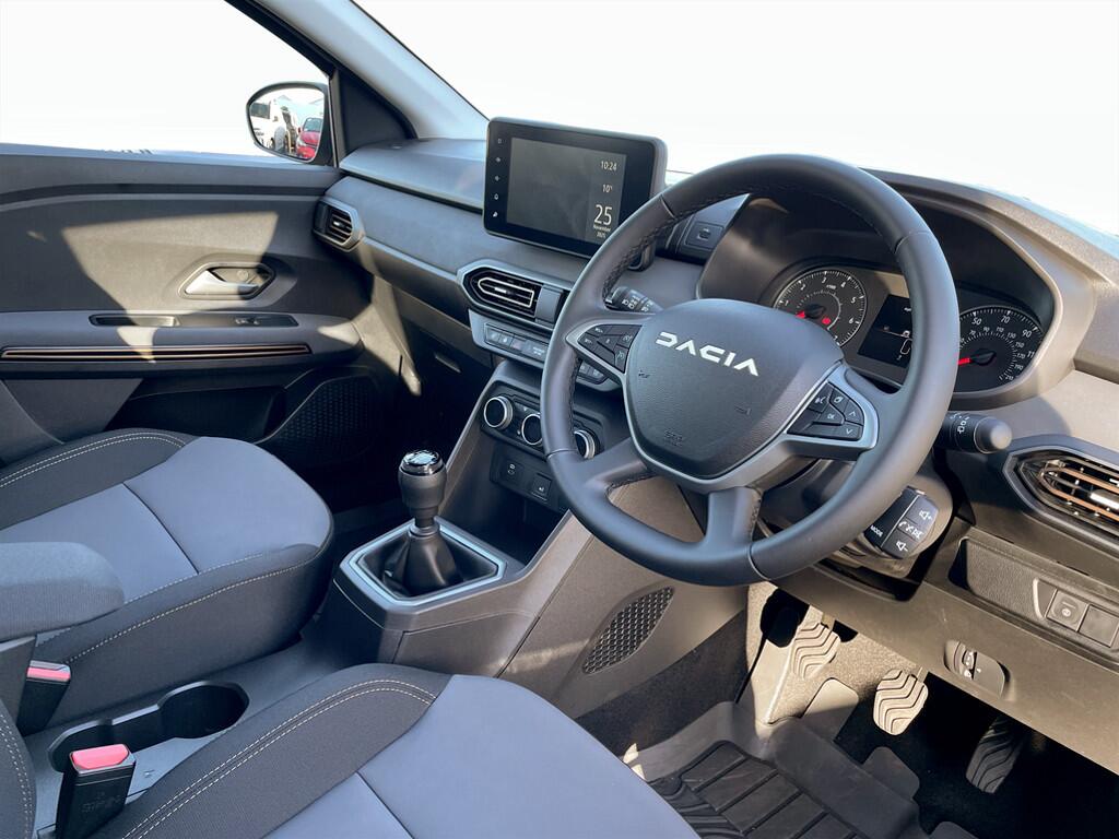 Used Dacia Sandero Stepway 2025 for sale - 76899370: Photo 9