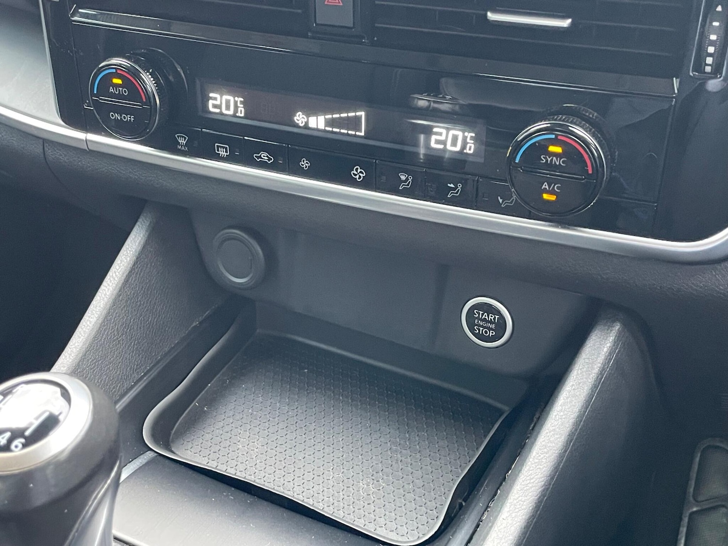 Used Nissan Qashqai 2022 for sale - 77611947: Photo 50