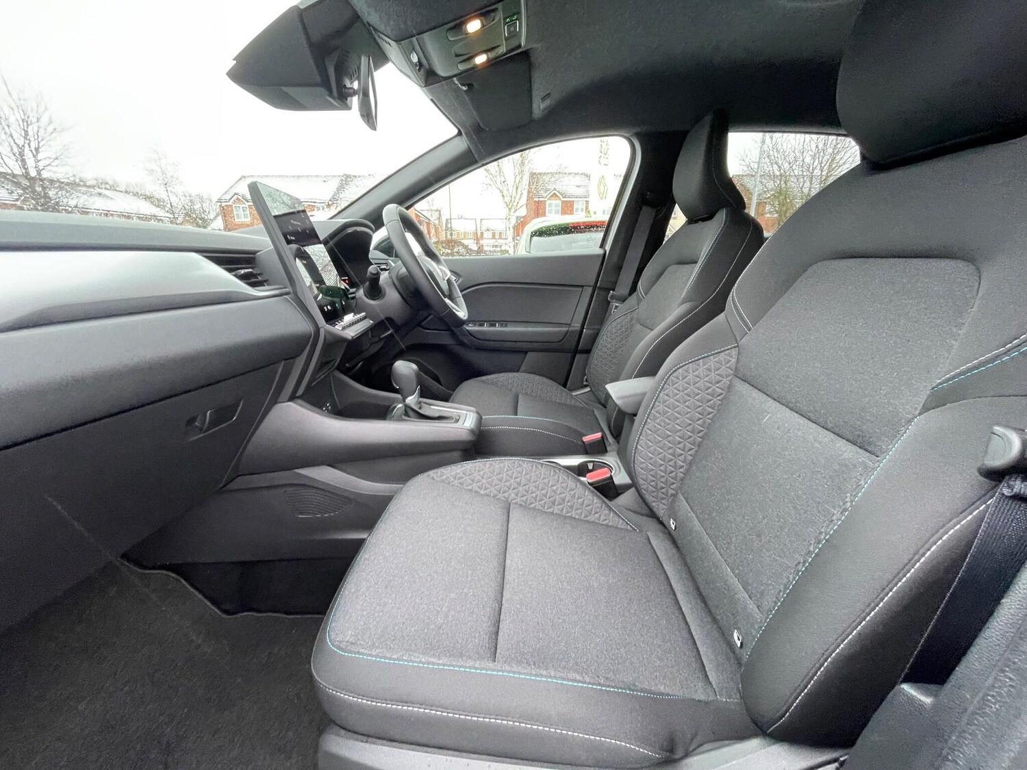 Used Renault Captur 2024 for sale - 77029323: Photo 54