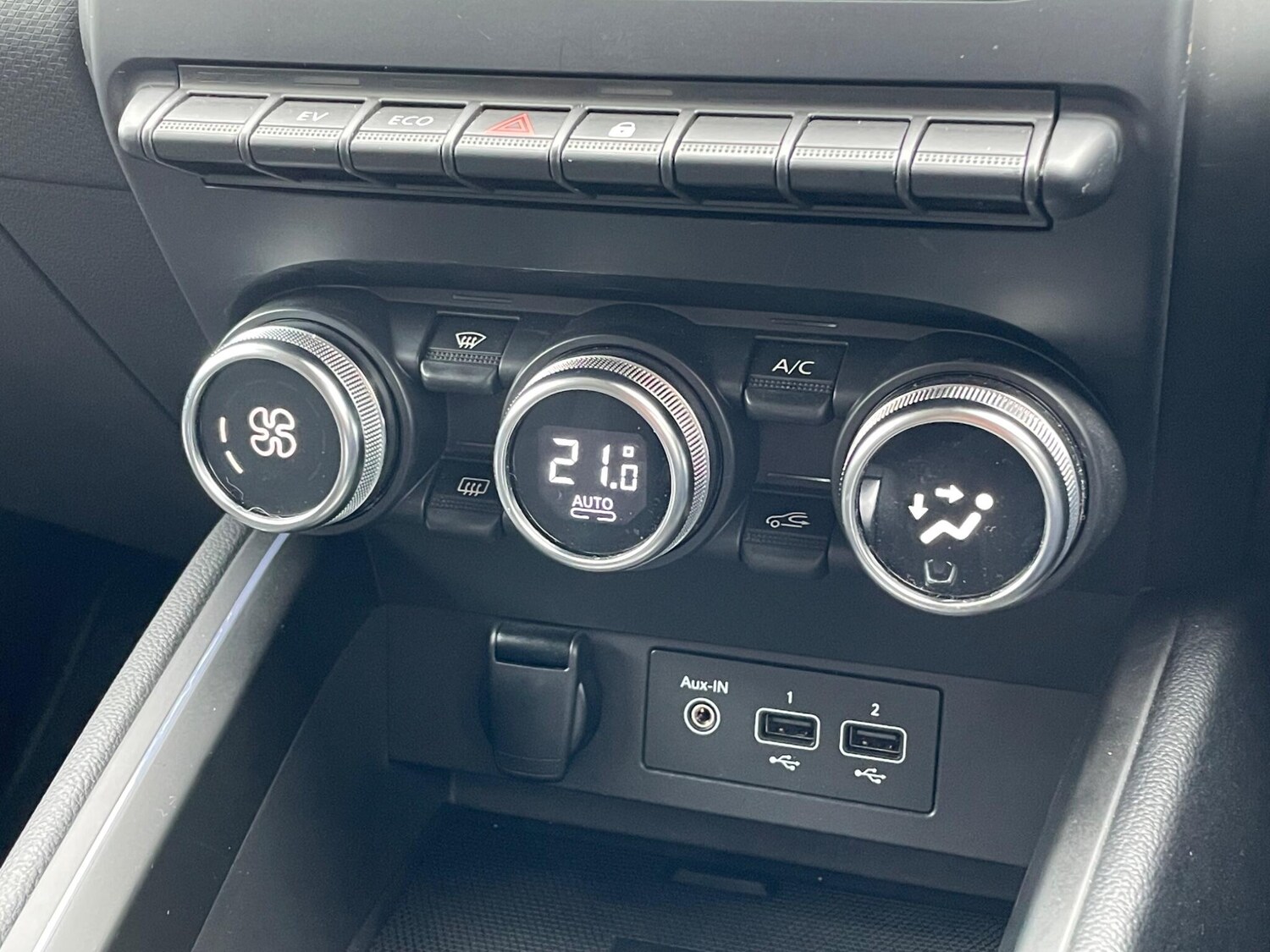 Used Renault Clio 2022 for sale - 77646807: Photo 48