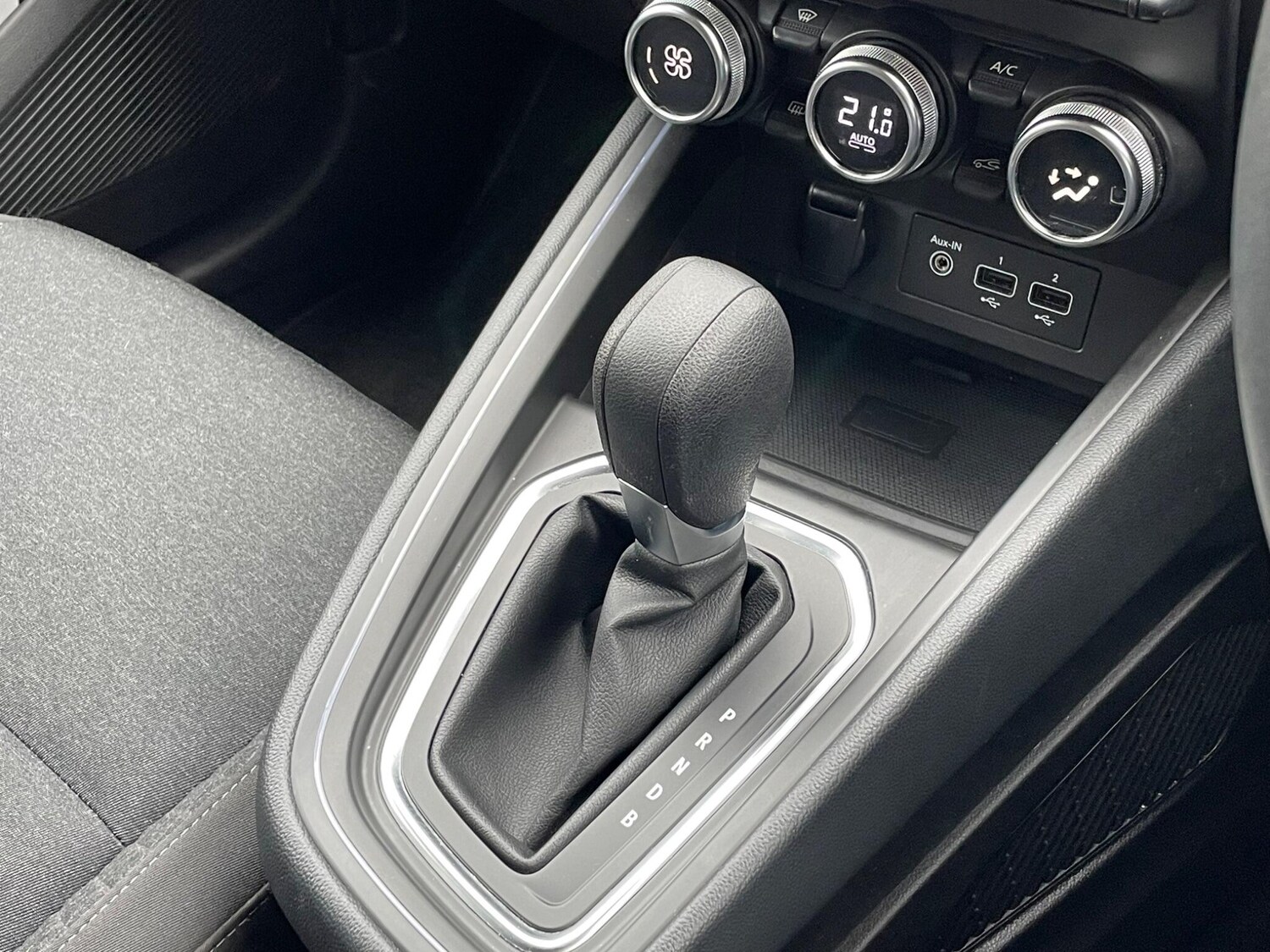 Used Renault Clio 2022 for sale - 77646807: Photo 49