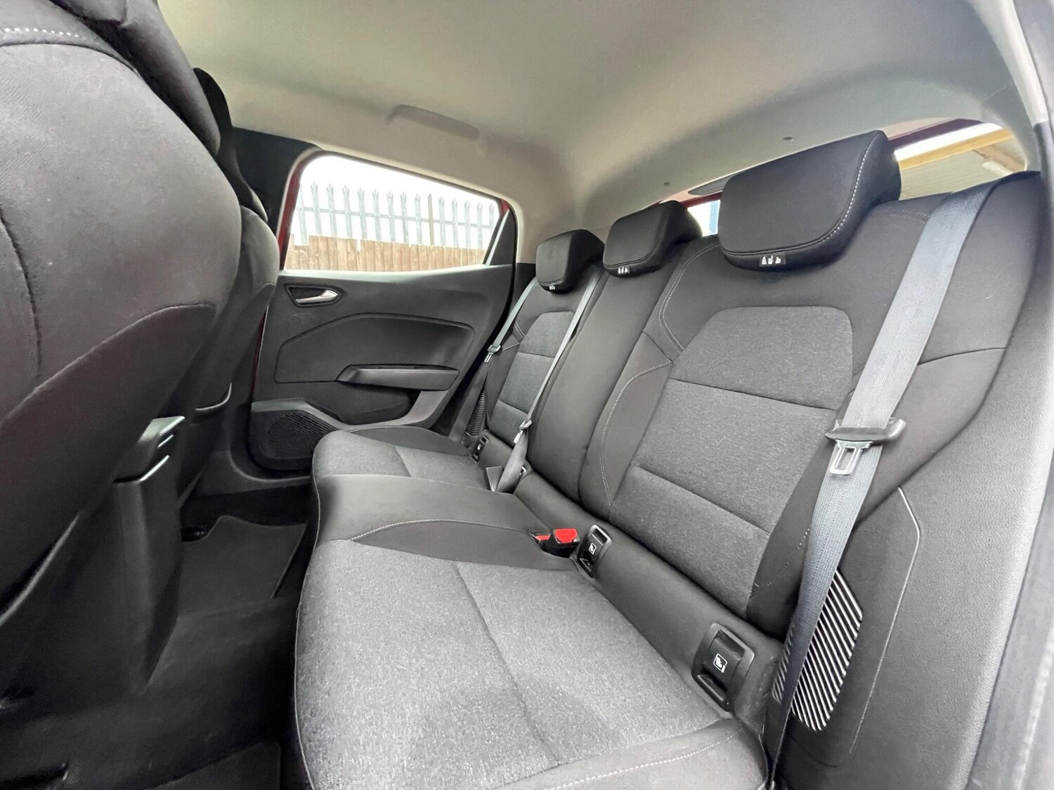 Used Renault Clio 2022 for sale - 77646807: Photo 54