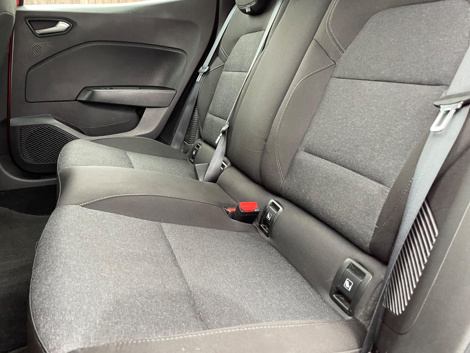 Used Renault Clio 2022 for sale - 77646807: Photo 56