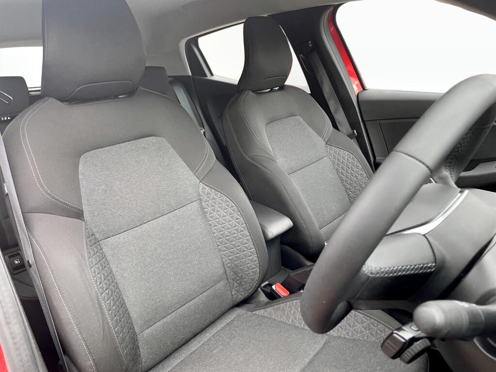 Used Renault Clio 2022 for sale - 77646807: Photo 8